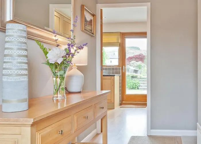 Fell Croft Cottage, District Near In *